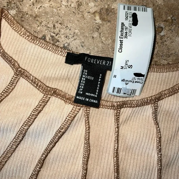 Nude Sunray Seam Ribbed Raw Hem Long Sleeve Crop Shirt - Picture 3 of 6